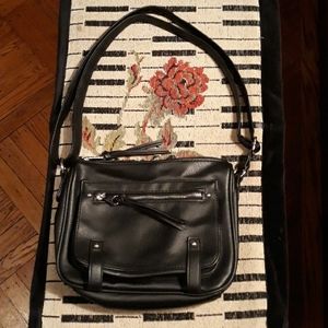 Adjustable crossbody bag
